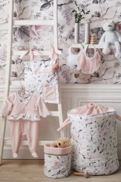 Protège-carnet De Santé – Sweet Garden -Bbandco 12864 Protege carnet de sante Sweet Garden Protege carnet de sante par BBCo